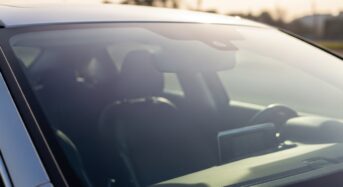 Pare-brise athermique : est-il compatible avec votre badge de télépéage