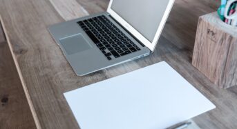 Comment la rédaction d&rsquo;une fiche produit diffère selon le secteur d&rsquo;activité ?