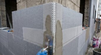 Baguette d&rsquo;angle avec treillis intégré pour ITE