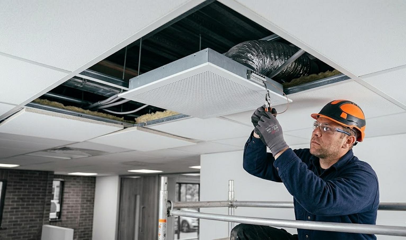 Caisson d’extraction extra-plat pour faux plafond