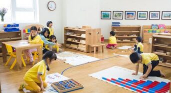 Activités de vie pratique : le cœur de la méthode Montessori